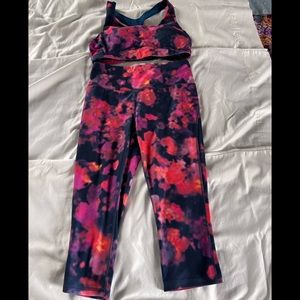 Women’s Athletic Leggins with Sports Bra